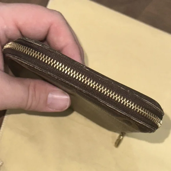 Louis Vuitton monogram geode zippy zip around travel wallet - Picture 8 of 16